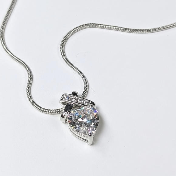 Swarovski® Crystal • 6 carat T.W Infinity Heart Bridal Necklace • Silver Overlay - Picture 3 of 3